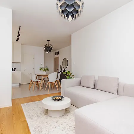 A Riduli Apartment *