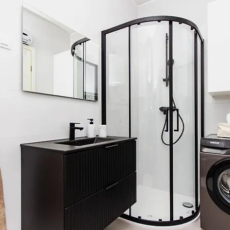 A Riduli Apartment *