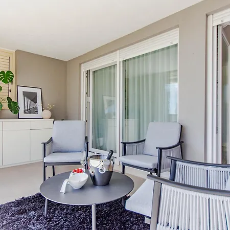 Apartment A Riduli *